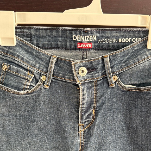 Denizen from Levi's Women's Classic Blue Boot Cut Jeans - Picture 3 of 4